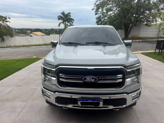 FORD F-150 5.0 V8 GASOLINA CD LARIAT FX4 AUTOMÁTICO